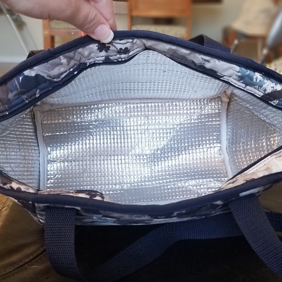 Thirty-one Lunch Bag - Picture 2 of 3